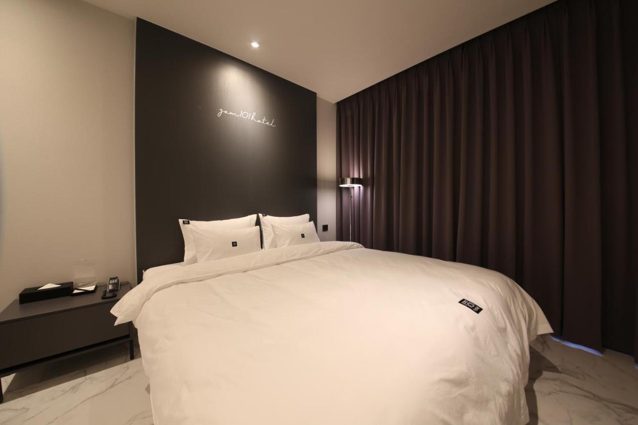 Zam101 Hotel Gimhae Exterior foto